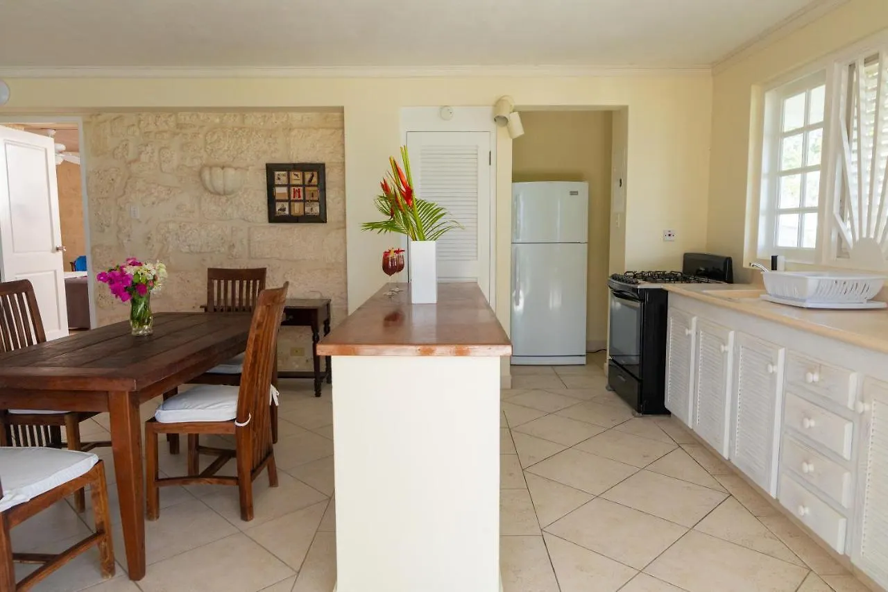 Inchcape Seaside Villas Christ Church Appart hôtel