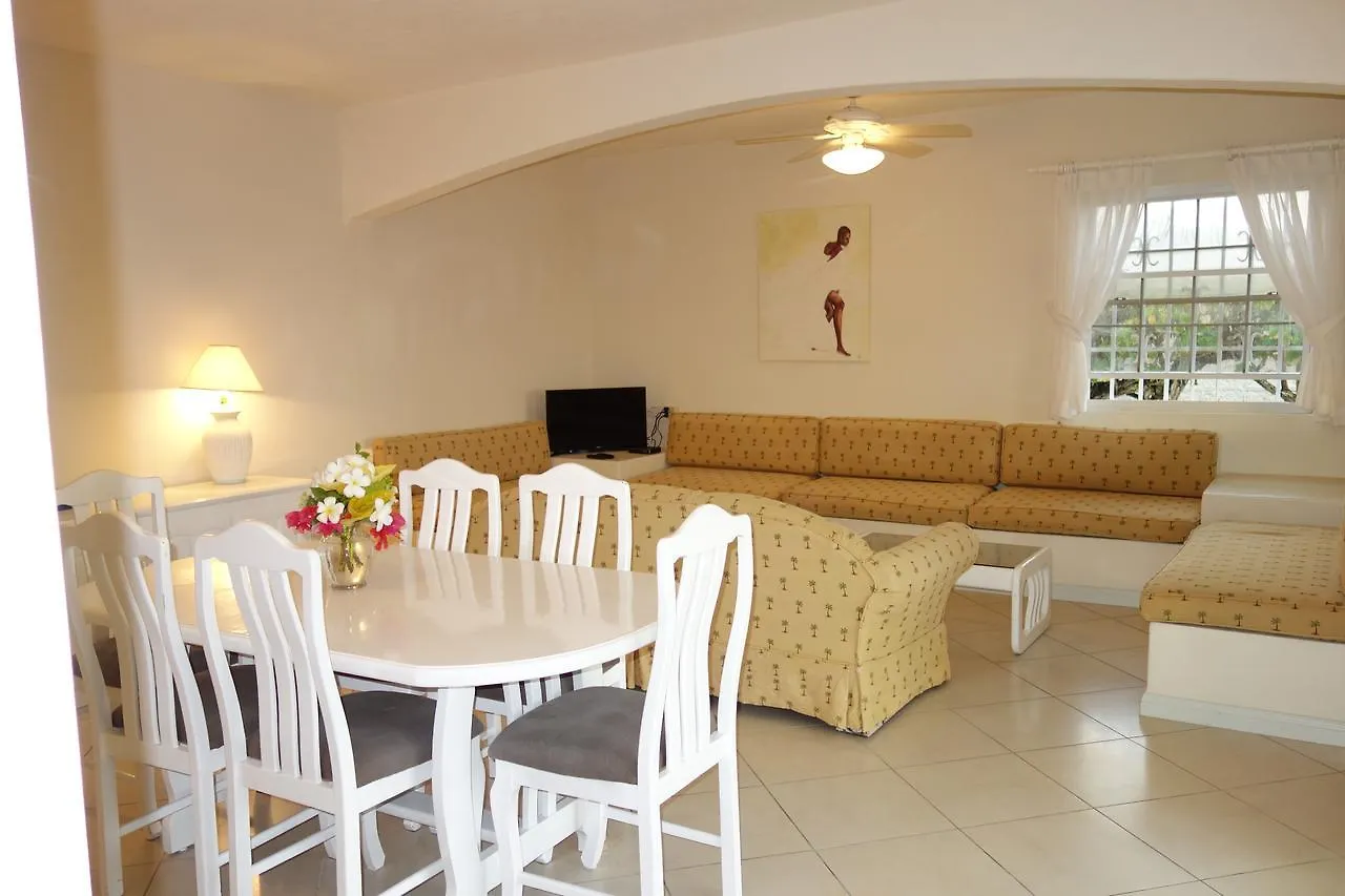קרייסט צ'רץ' Inchcape Seaside Villas 3*, קרייסט צ'רץ'